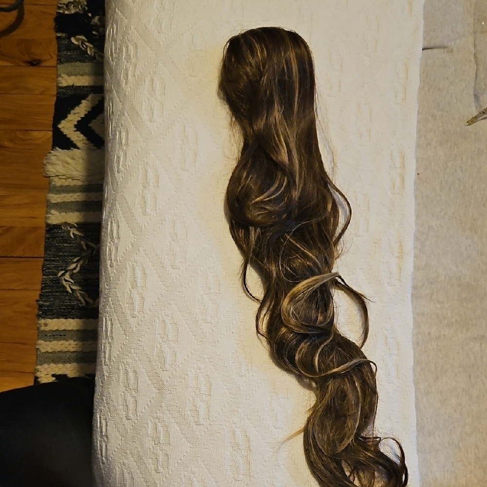 Luxurious Brown Pony Tail Hair Extension 25 Inches
